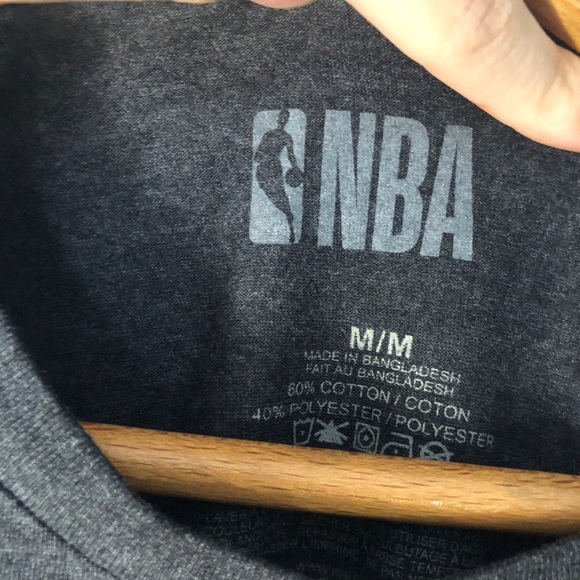 NWT - Raptors NBA Long Sleeve Grey Tee - Medium - Picture 4 of 6